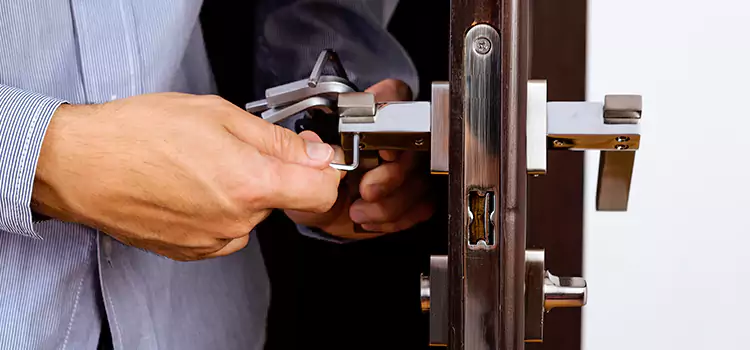 Commercial Door Lock Repair Macomb