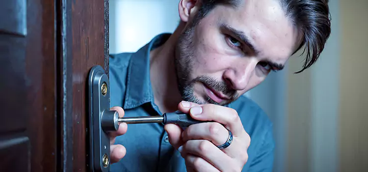 Eviction Locksmith Macomb