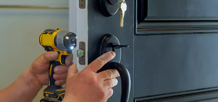 Commercial Door Lock Installation Macomb