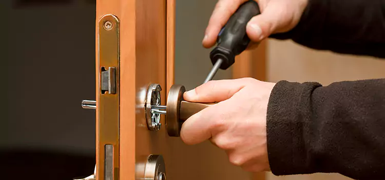 Semi Truck Locksmith Macomb